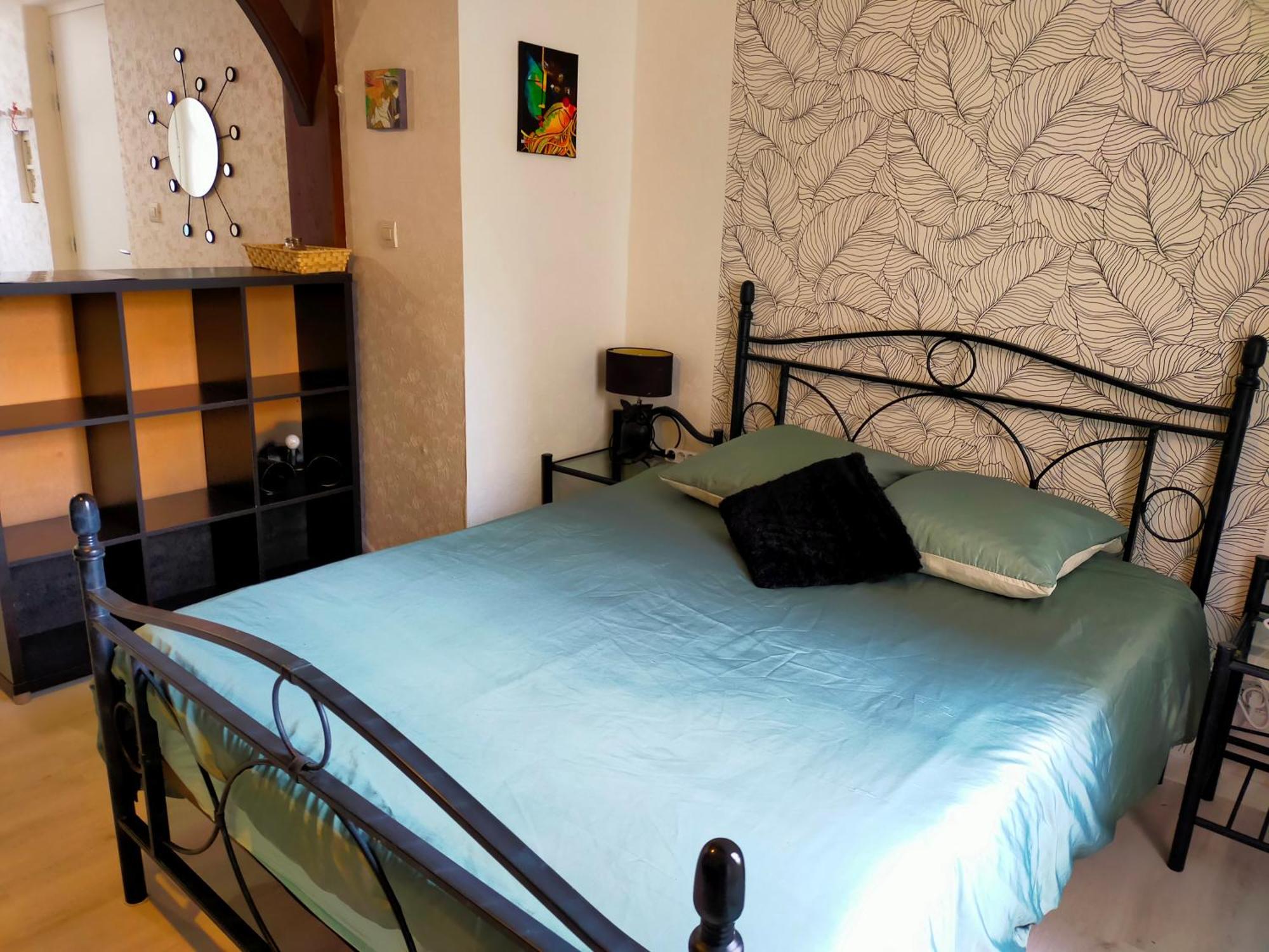 Studio En Rdc Avec Balcon Centre Vitre Екстериор снимка